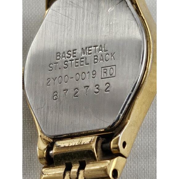 Ladies Seiko Vintage Petite Quartz Watch Safety Chain 2Y00-0019 New Battery Runs main image 15